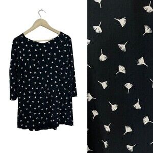 J Jill Medium Dandelion Top Wearever Collection Black Stretch 3/4 Sleeve Womens